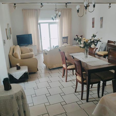 Sunny Central New Classic House Iraklion Buitenkant foto