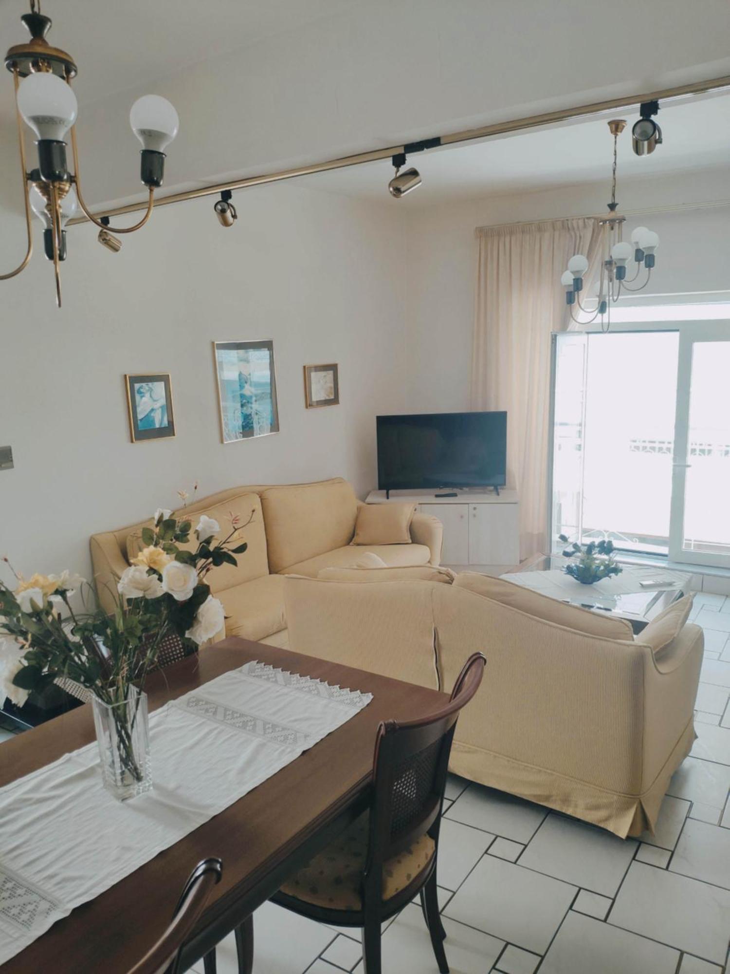 Sunny Central New Classic House Iraklion Buitenkant foto